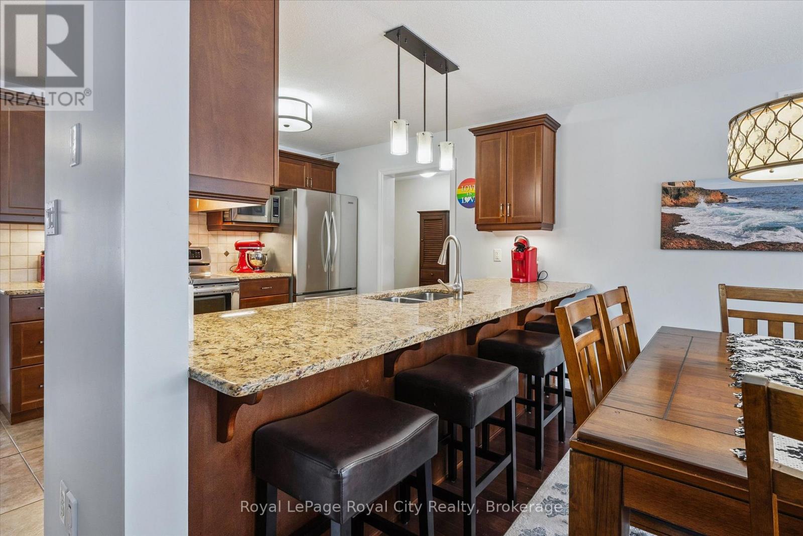 108 Mussen Street, Guelph, Ontario  N1E 0K2 - Photo 12 - X12862412