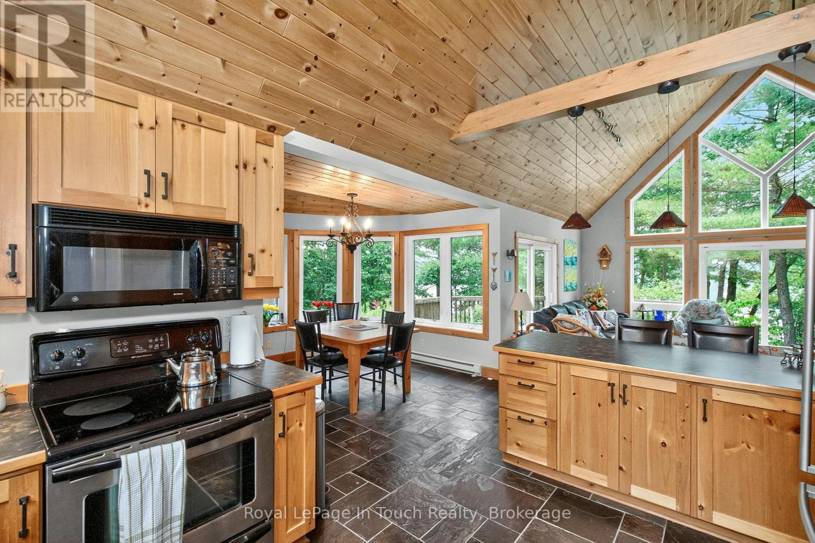 390 Island 360 Island, Georgian Bay (Baxter), Ontario  L0K 1S0 - Photo 17 - X12862630