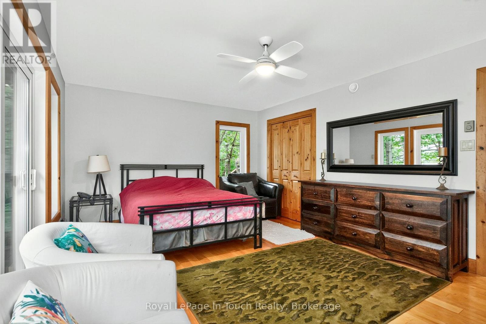 390 Island 360 Island, Georgian Bay (Baxter), Ontario  L0K 1S0 - Photo 24 - X12862630