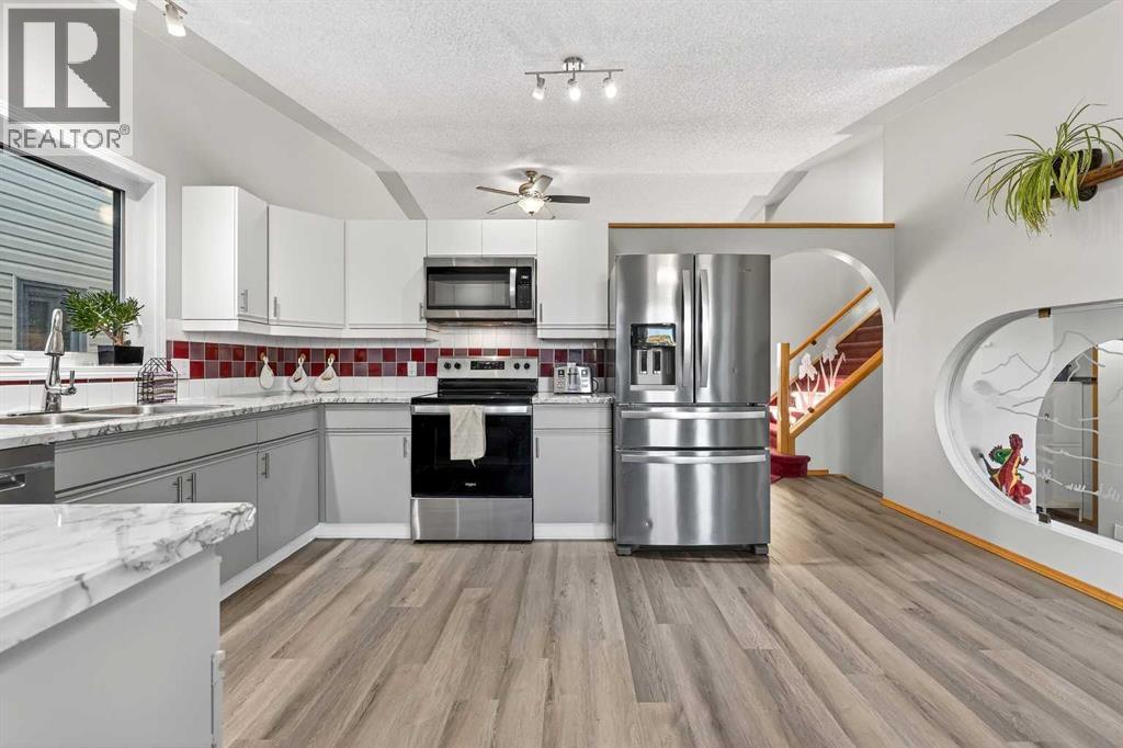 1336 Meadowbrook Drive Se, Airdrie, Alberta  T4A 2B3 - Photo 14 - A2279536