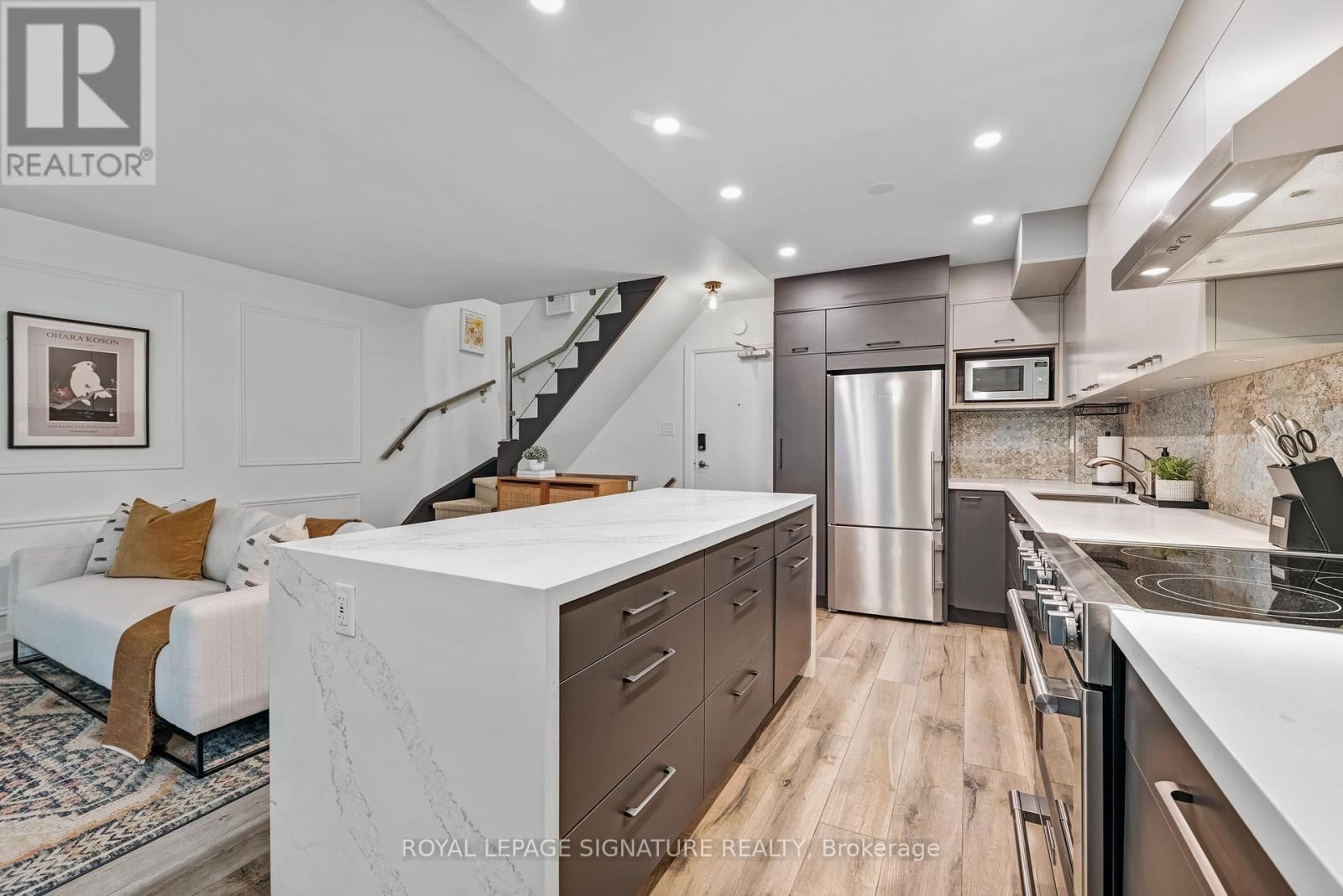 8 - 28 Admiral Road, Toronto, Ontario  M5R 2L5 - Photo 12 - C12862454