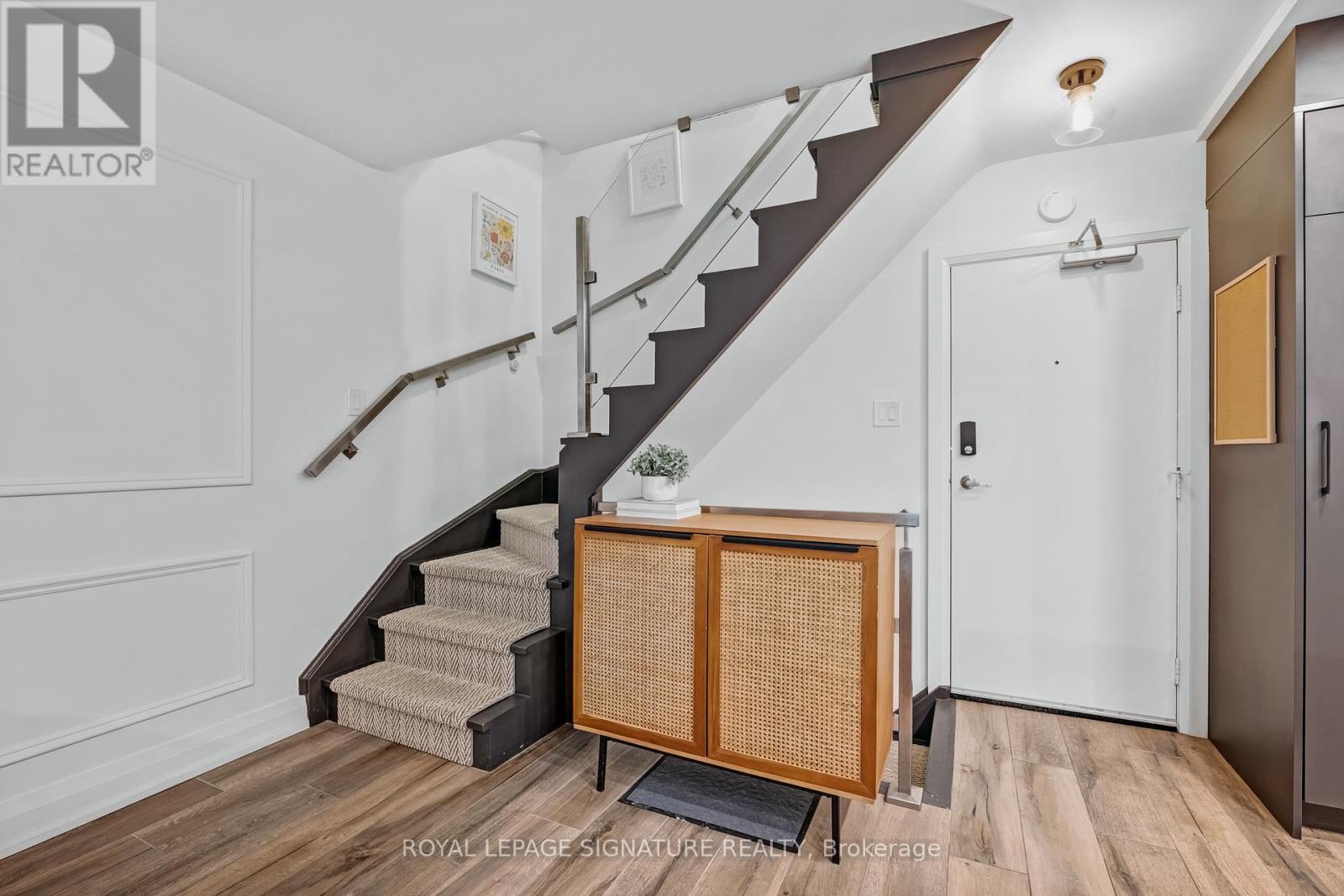 8 - 28 Admiral Road, Toronto, Ontario  M5R 2L5 - Photo 14 - C12862454