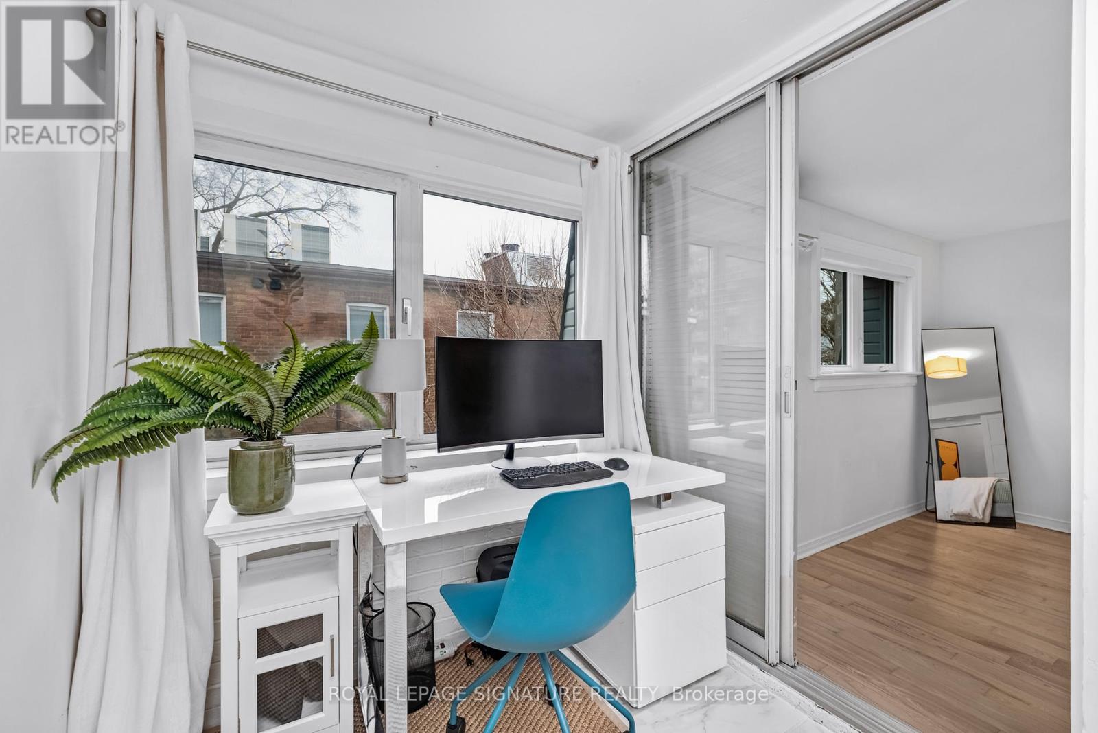 8 - 28 Admiral Road, Toronto, Ontario  M5R 2L5 - Photo 23 - C12862454