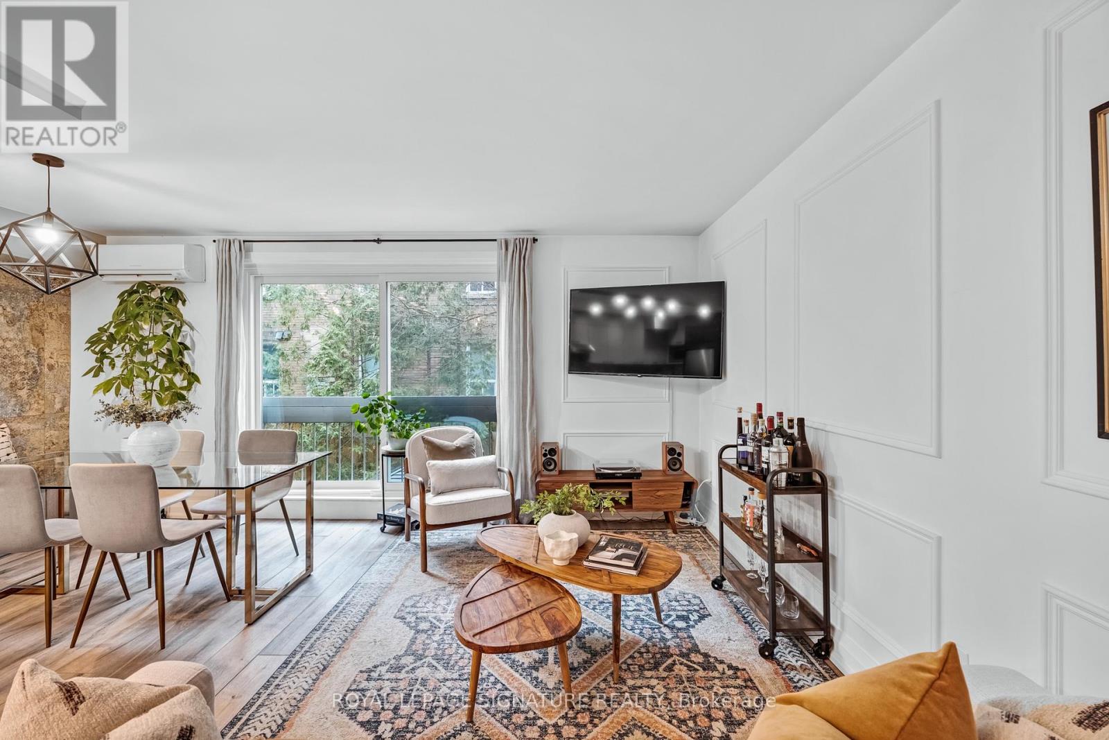 8 - 28 Admiral Road, Toronto, Ontario  M5R 2L5 - Photo 6 - C12862454