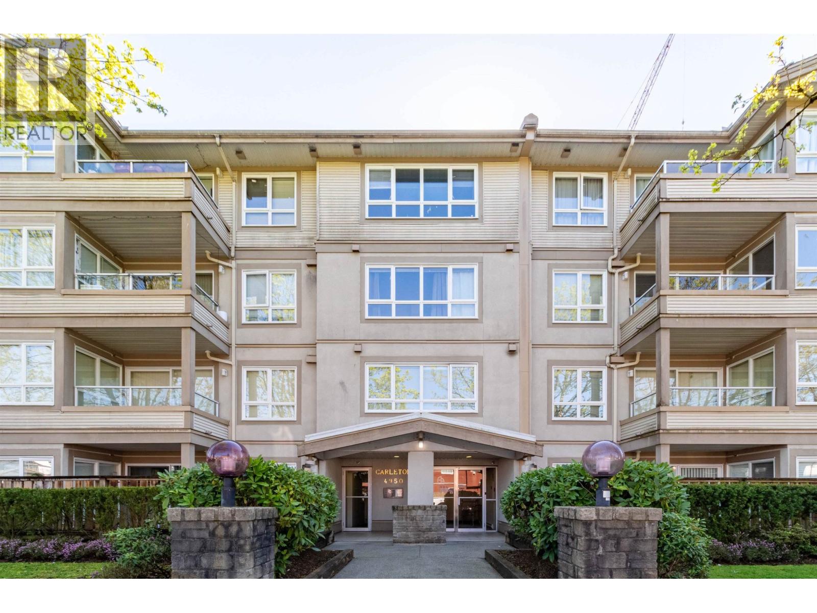 407 3480 YARDLEY AVENUE, vancouver, British Columbia