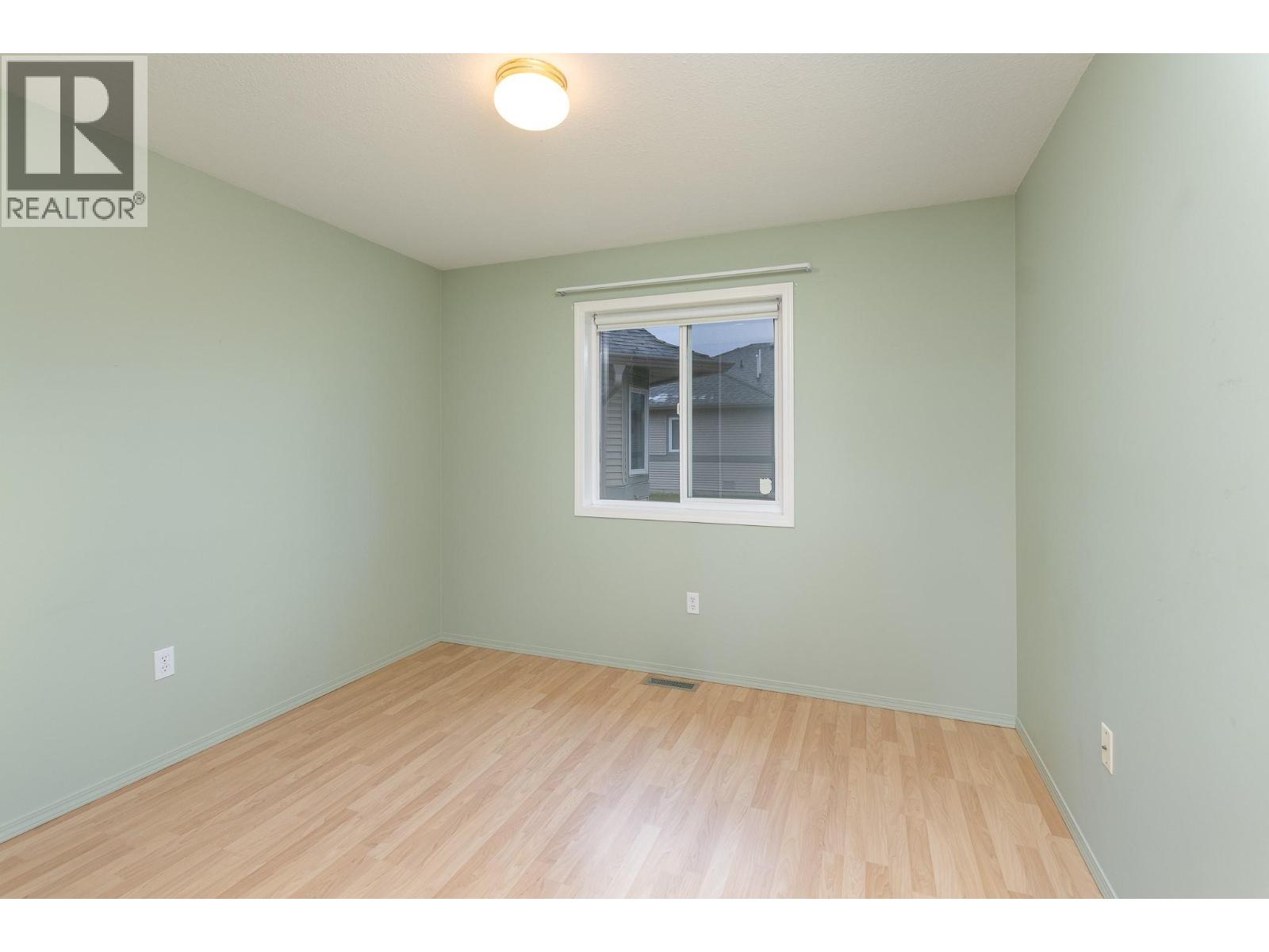 111 Harbourfront Drive Nw Unit# 14, Salmon Arm, British Columbia  V1E 1A3 - Photo 17 - 10370716