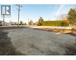 3514 Casorso Road, Kelowna, British Columbia  V1W 3E2 - Photo 5 - 10370830