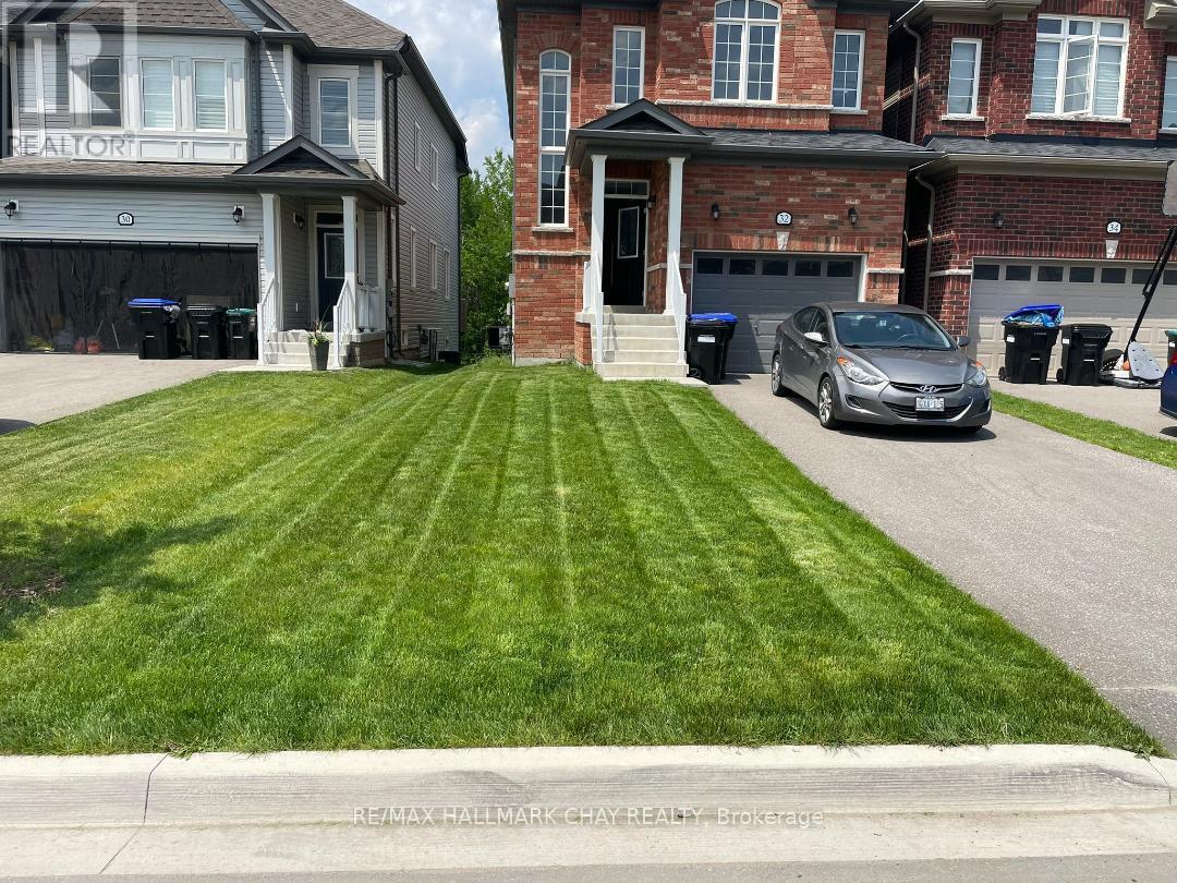 32 Wood Crescent, Essa (Angus), Ontario  L0M 1B5 - Photo 13 - N12862404