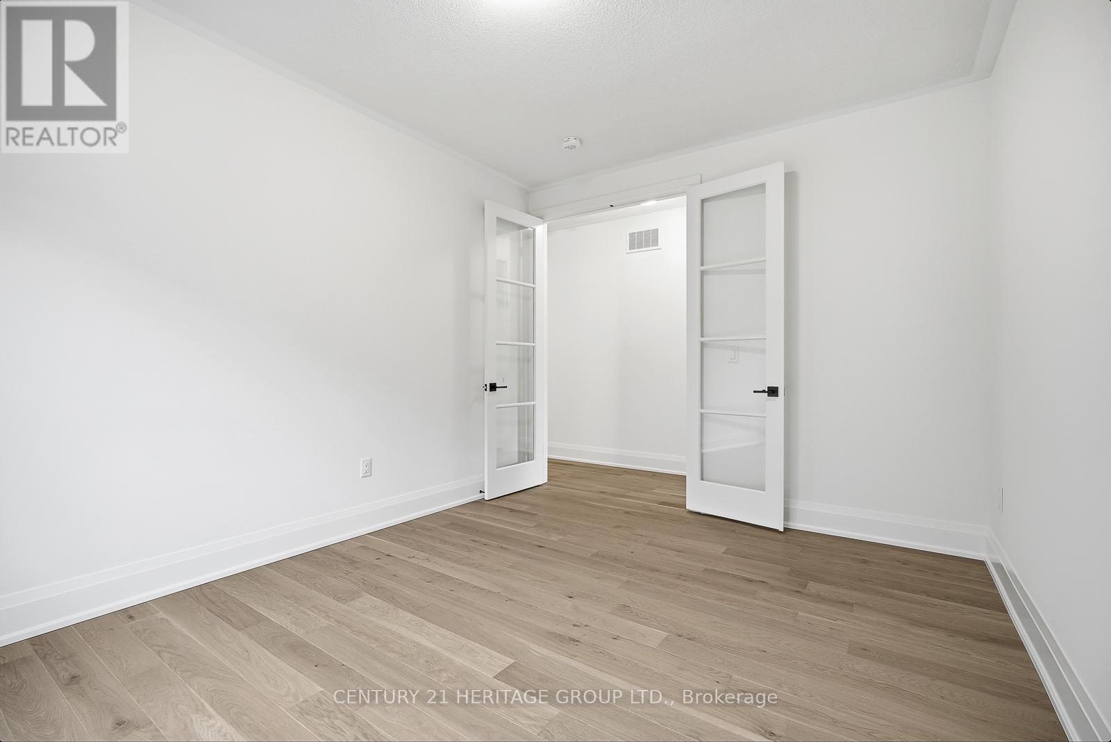 20 Vasey Road, Bradford West Gwillimbury (Bradford), Ontario  L3Z 4P6 - Photo 31 - N12862414