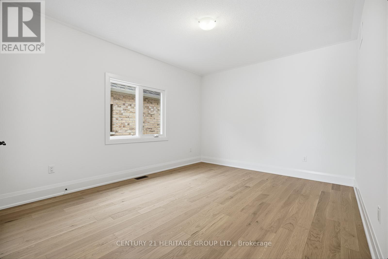 20 Vasey Road, Bradford West Gwillimbury (Bradford), Ontario  L3Z 4P6 - Photo 32 - N12862414