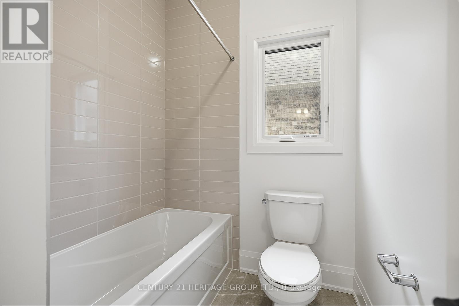 20 Vasey Road, Bradford West Gwillimbury (Bradford), Ontario  L3Z 4P6 - Photo 35 - N12862414