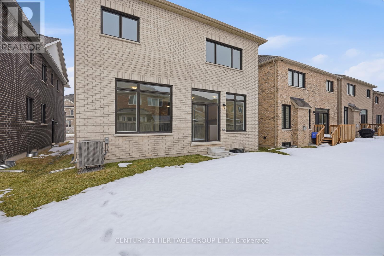 20 Vasey Road, Bradford West Gwillimbury (Bradford), Ontario  L3Z 4P6 - Photo 47 - N12862414