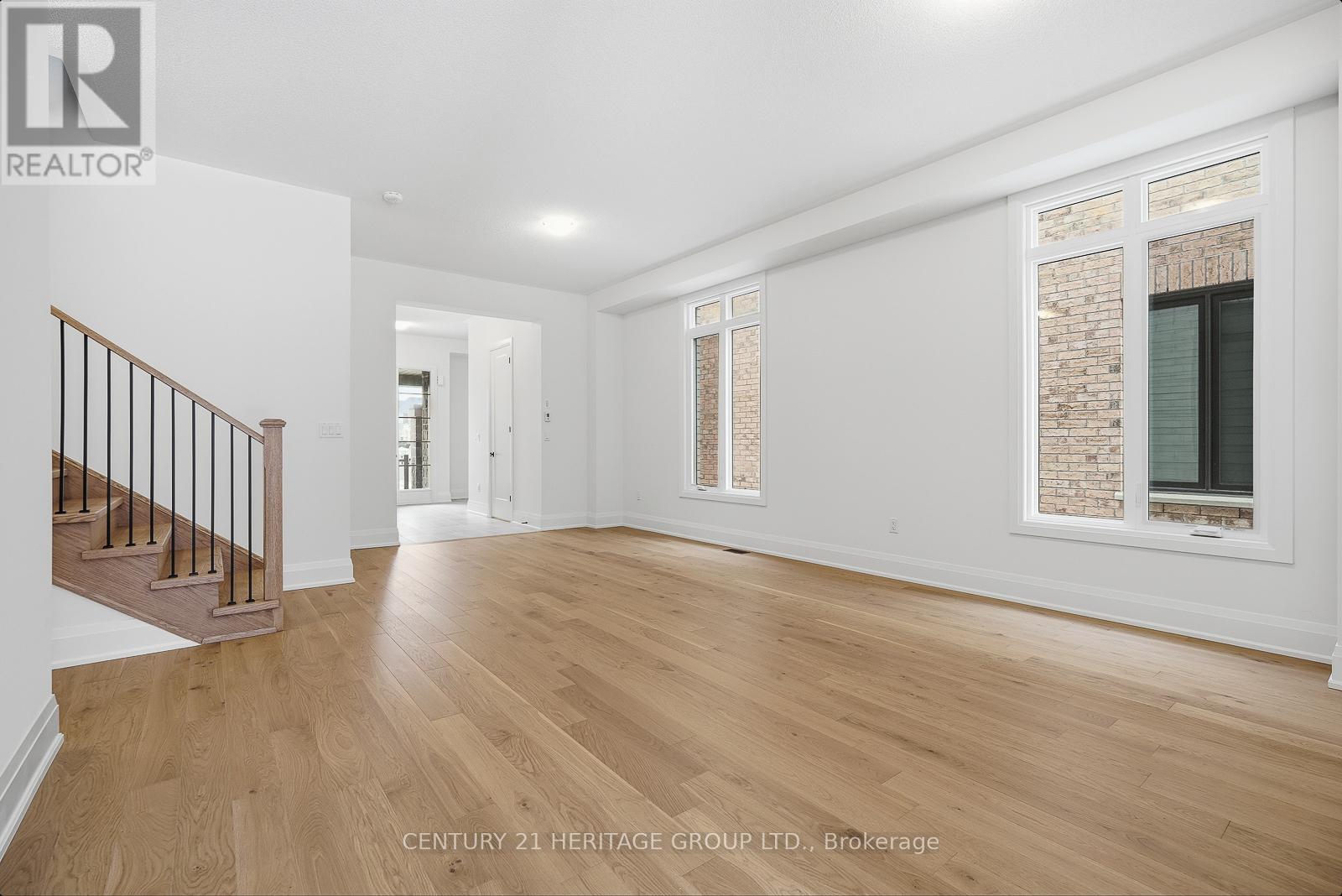 20 Vasey Road, Bradford West Gwillimbury (Bradford), Ontario  L3Z 4P6 - Photo 6 - N12862414