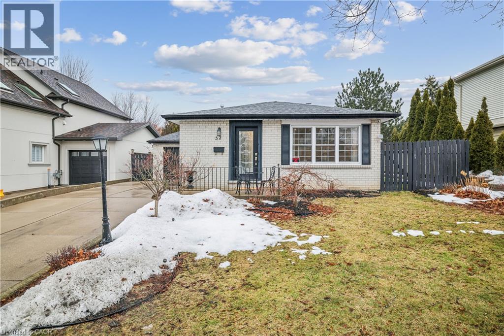 52 Belleau Street, Hamilton, Ontario  L8J 1N4 - Photo 2 - 40810506