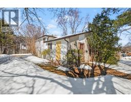 6 HILLSIDE Drive, Kitchener, Ontario