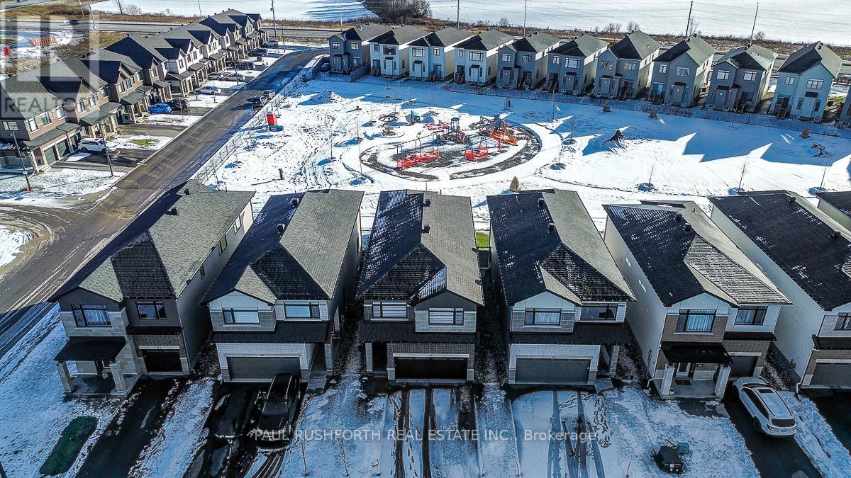 28 Mendoza Way, Ottawa, Ontario  K2S 2S6 - Photo 32 - X12574712