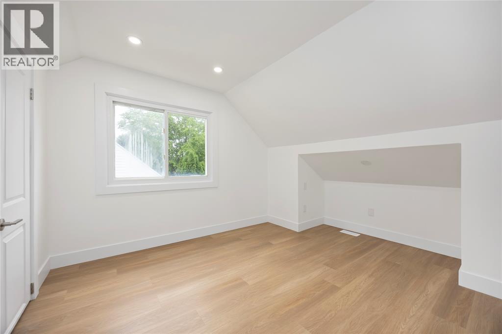 136 Chestnut Avenue, Sarnia, Ontario  N7T 4L8 - Photo 12 - 26004405