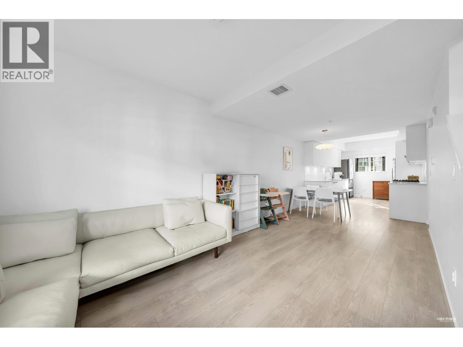 204 678 Fairview Street, Coquitlam, British Columbia  V3J 0N1 - Photo 7 - R3085947