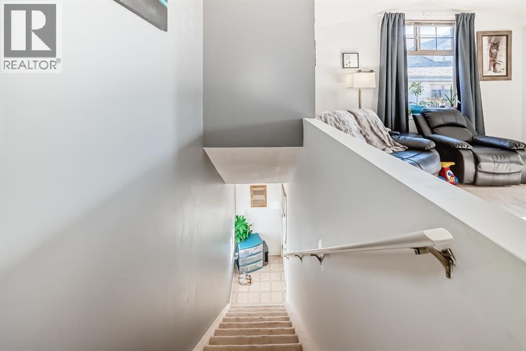 205, 27 Everridge Square Sw, Calgary, Alberta  T2Y 5J7 - Photo 6 - A2283075