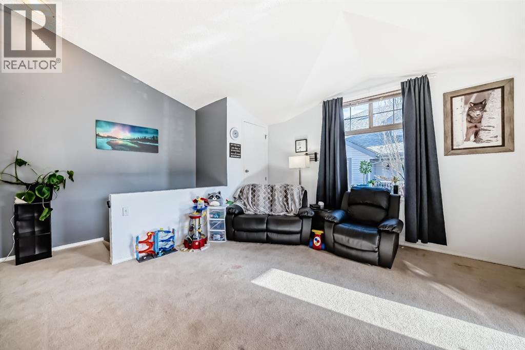 205, 27 Everridge Square Sw, Calgary, Alberta  T2Y 5J7 - Photo 11 - A2283075