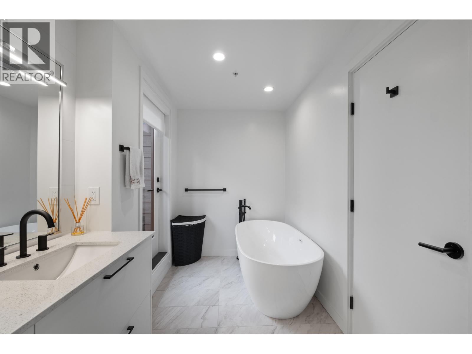 137 535 E 2nd Street, North Vancouver, British Columbia  V7L 1E1 - Photo 16 - R3096390