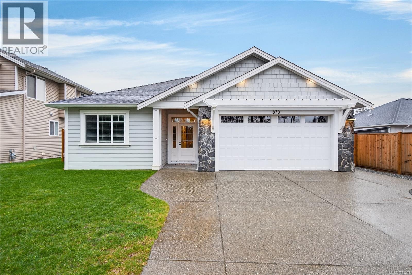 873 Aspen Rd, Comox, British Columbia