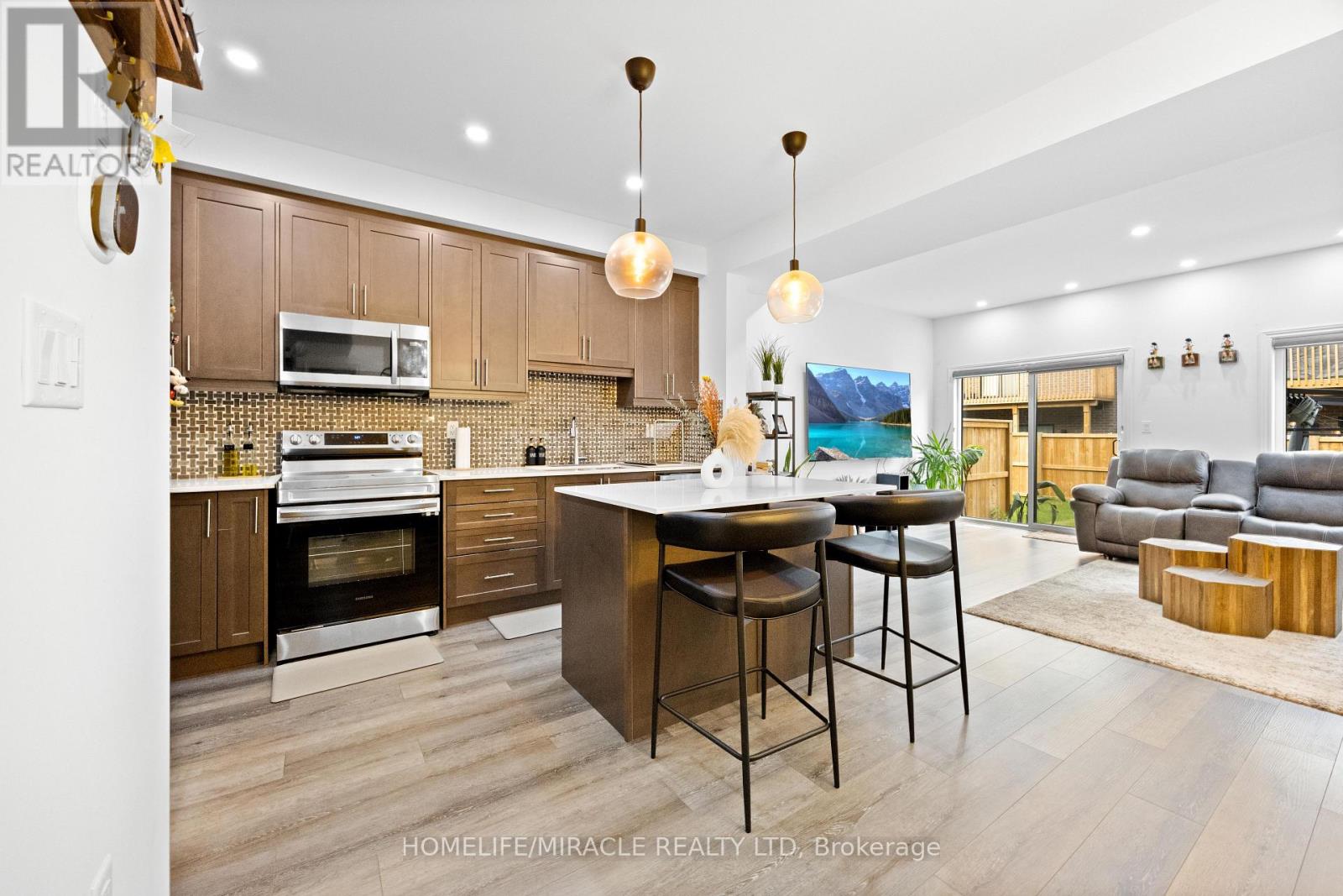 58 June Callwood Way, Brant, Ontario  N3T 0V2 - Photo 16 - X12862446