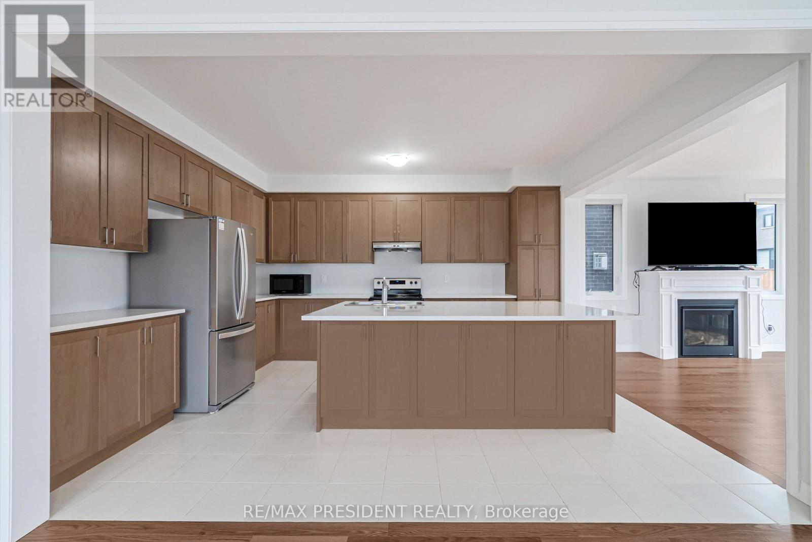 782 Sobeski Avenue, Woodstock, Ontario  N4T 0P1 - Photo 10 - X12862468