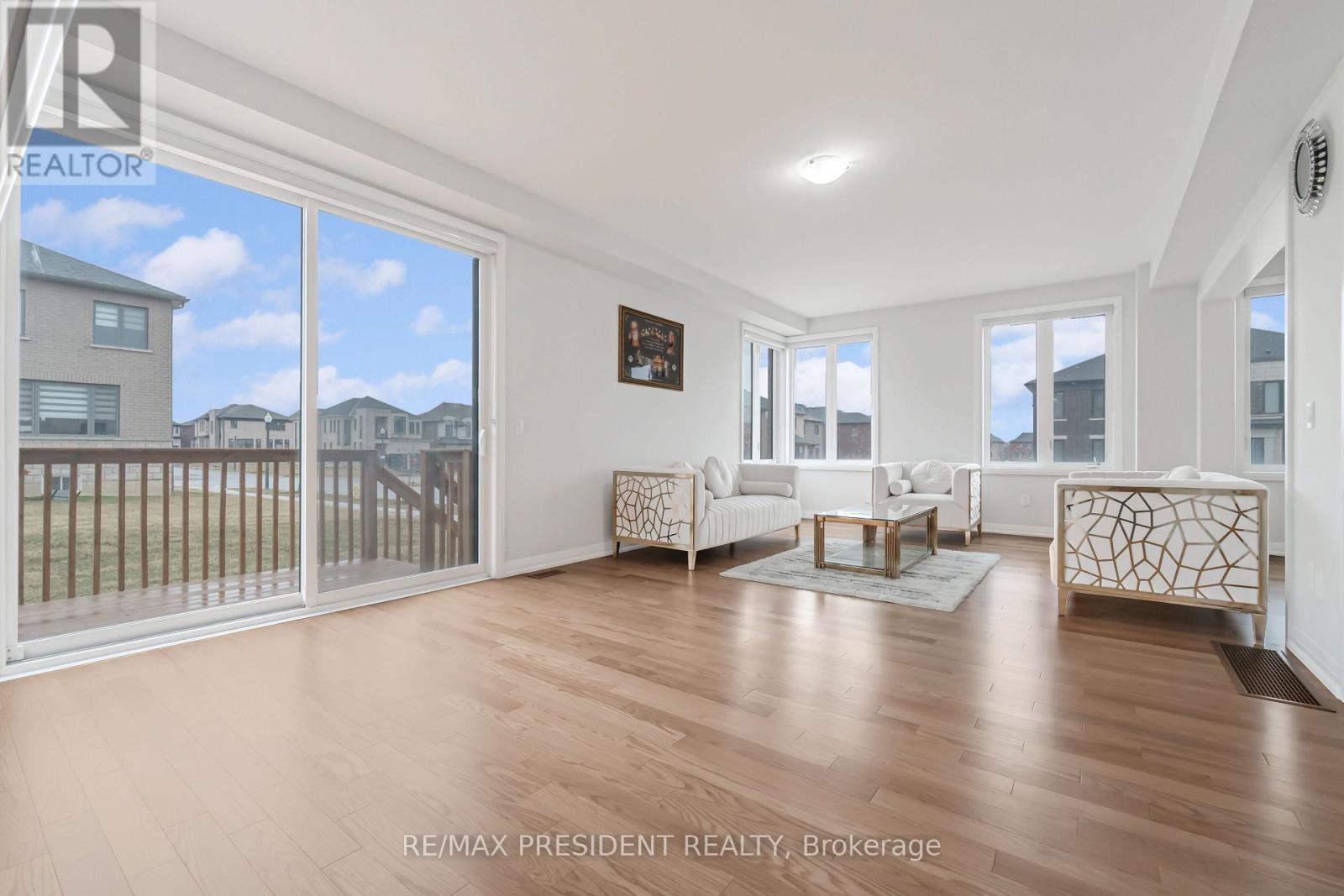 782 Sobeski Avenue, Woodstock, Ontario  N4T 0P1 - Photo 6 - X12862468