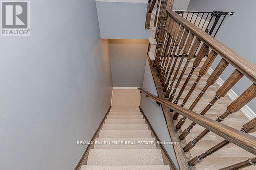 9 Hiscott Drive, Hamilton, Ontario  L8B 0A2 - Photo 10 - X12862560