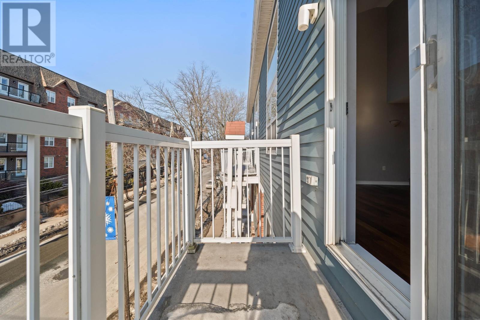 309 108 Ochterloney Street, Dartmouth, Nova Scotia  B2Y 1C7 - Photo 5 - 202604170