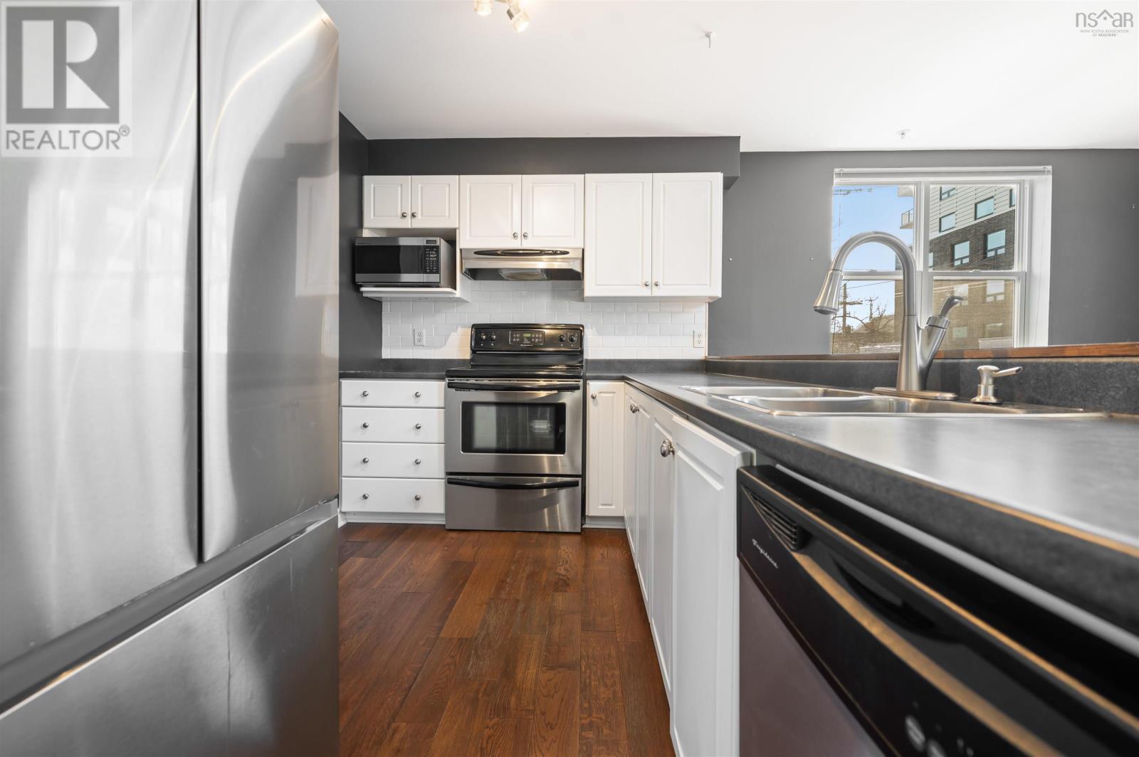 309 108 Ochterloney Street, Dartmouth, Nova Scotia  B2Y 1C7 - Photo 9 - 202604170