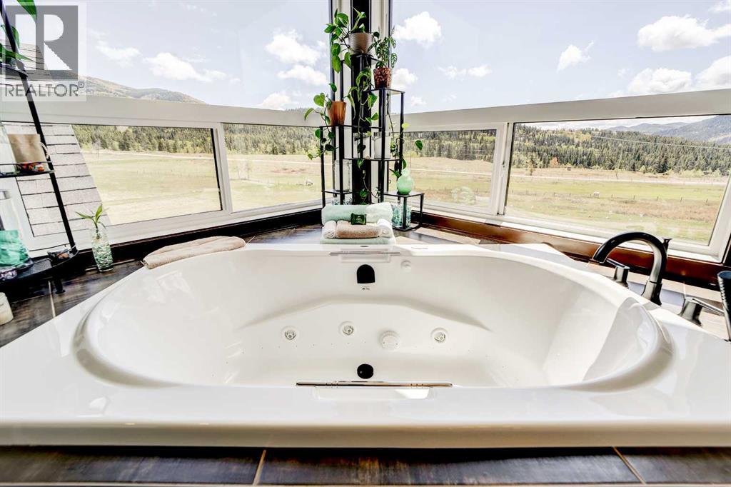 2616 Valley Ridge Drive, Frank, Alberta  T0K 0E0 - Photo 30 - A2279173