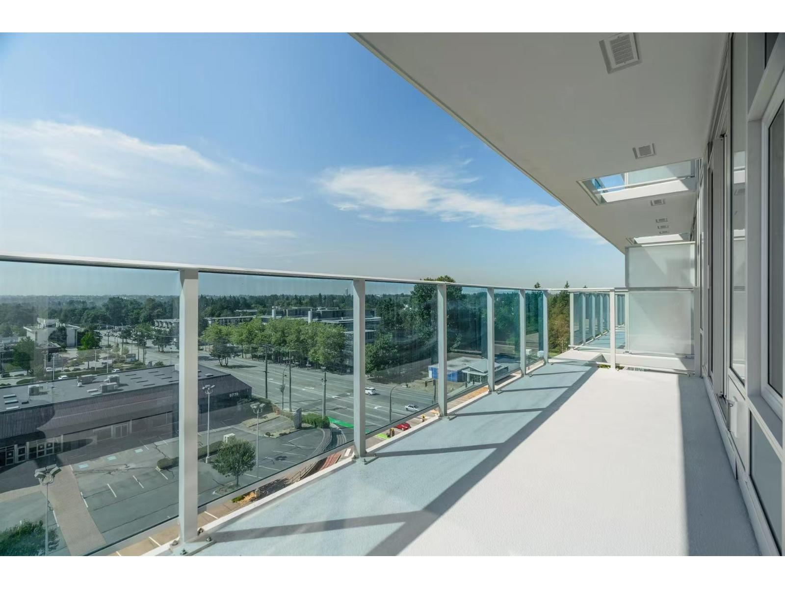 811 13615 Fraser Highway, Surrey, British Columbia  V3T 0P7 - Photo 14 - R3097379