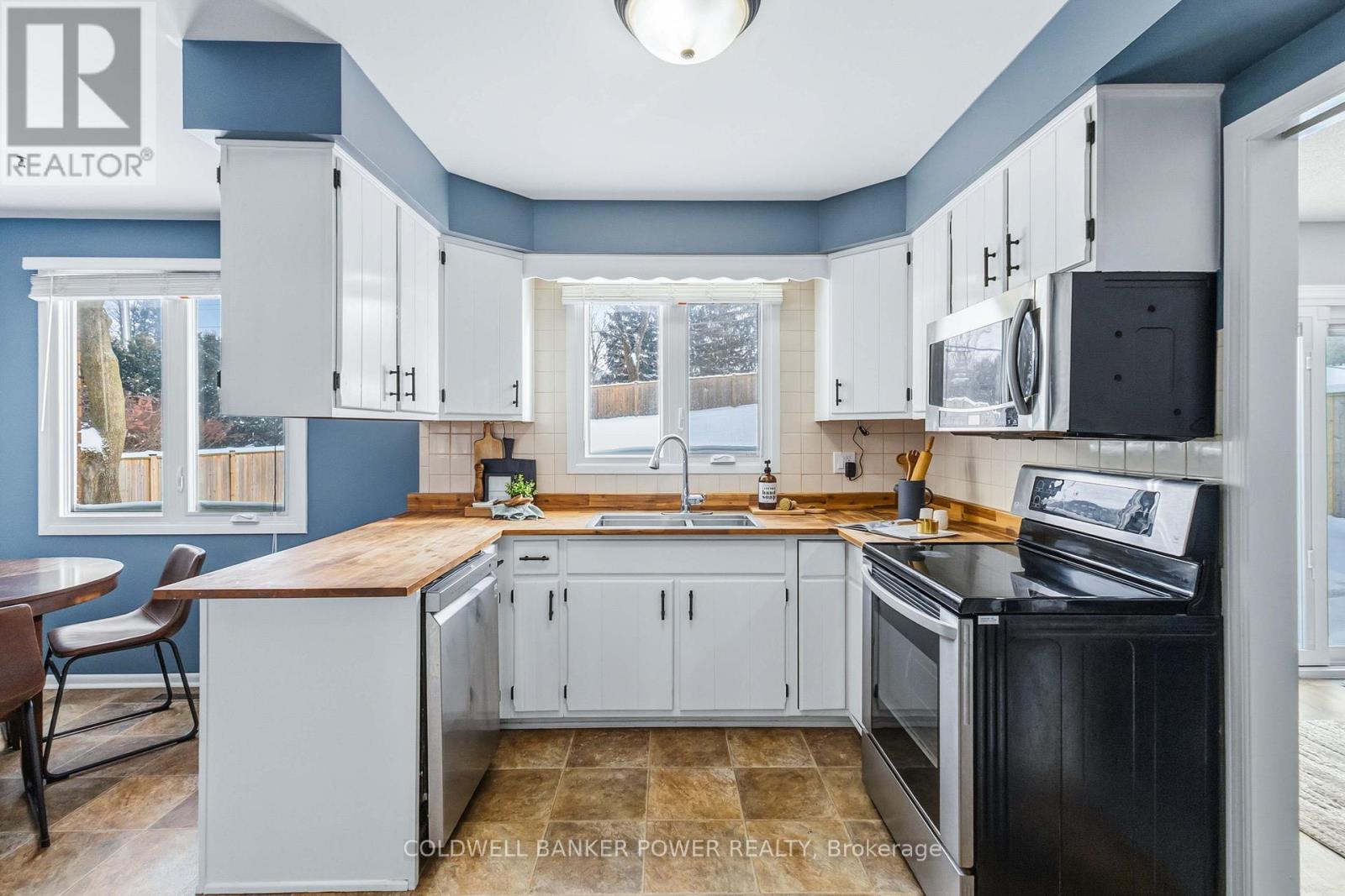 27 Foxcroft Crescent, London South, Ontario  N6K 3A3 - Photo 15 - X12862742