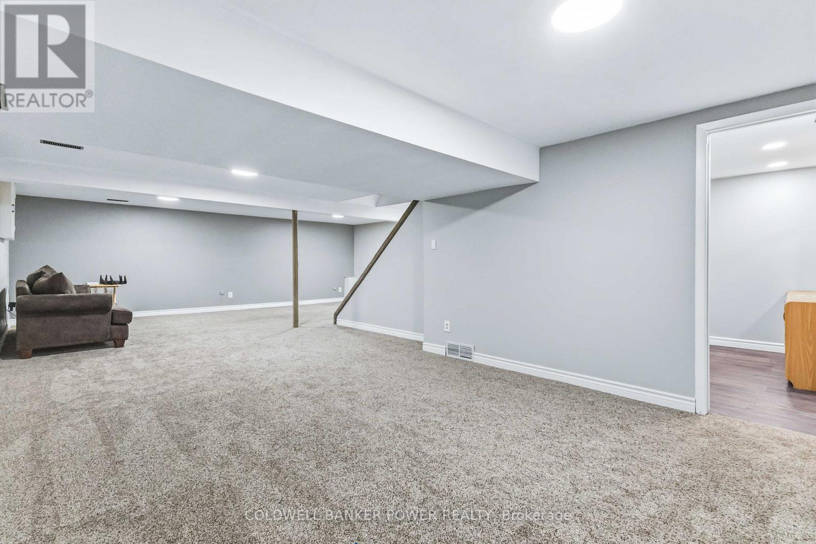 27 Foxcroft Crescent, London South, Ontario  N6K 3A3 - Photo 36 - X12862742