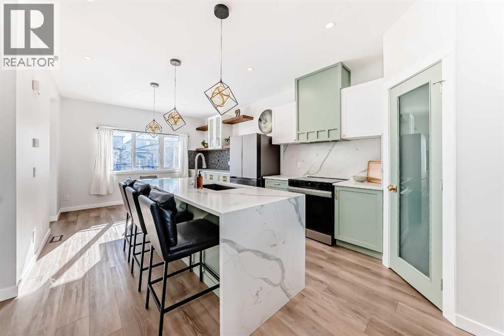 1955 Reunion Boulevard Nw, Airdrie, Alberta  T4b 0J5 - Photo 4 - A2287672