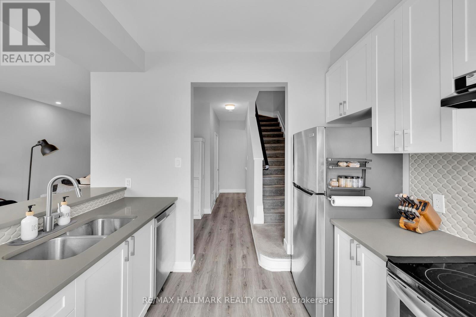 738 Chromite Private, Ottawa, Ontario  K2J 7J2 - Photo 10 - X12862776