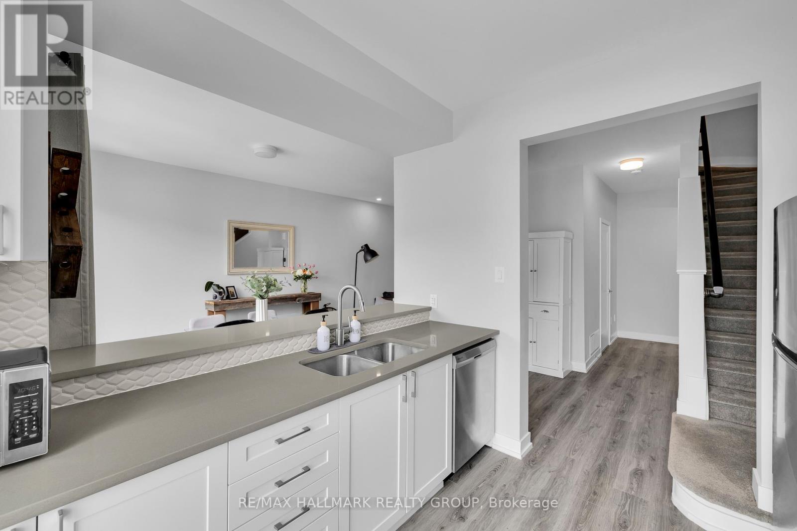 738 Chromite Private, Ottawa, Ontario  K2J 7J2 - Photo 11 - X12862776