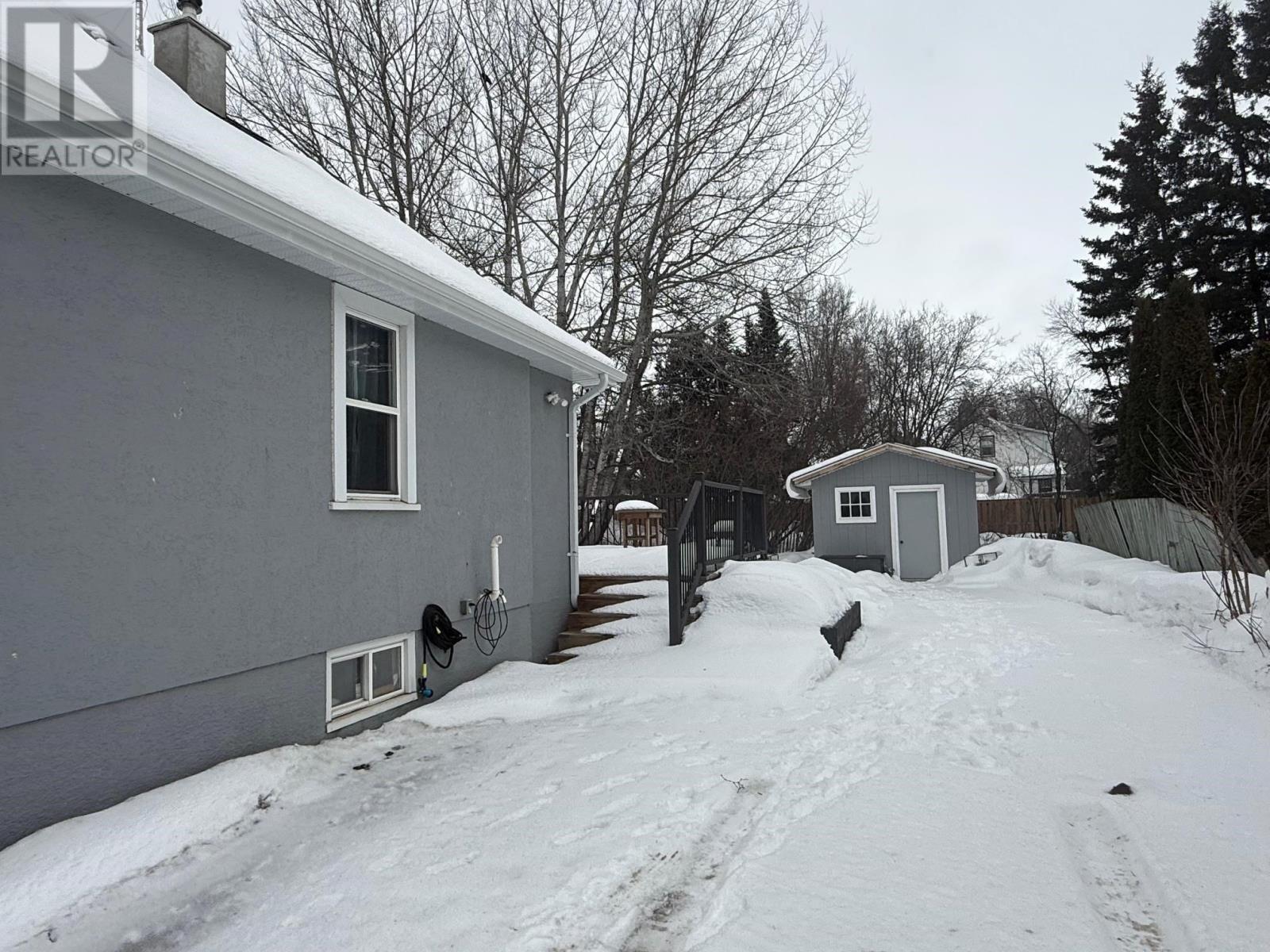 265 Ray Blvd, Thunder Bay, Ontario  P7B 4E3 - Photo 2 - TB2600354