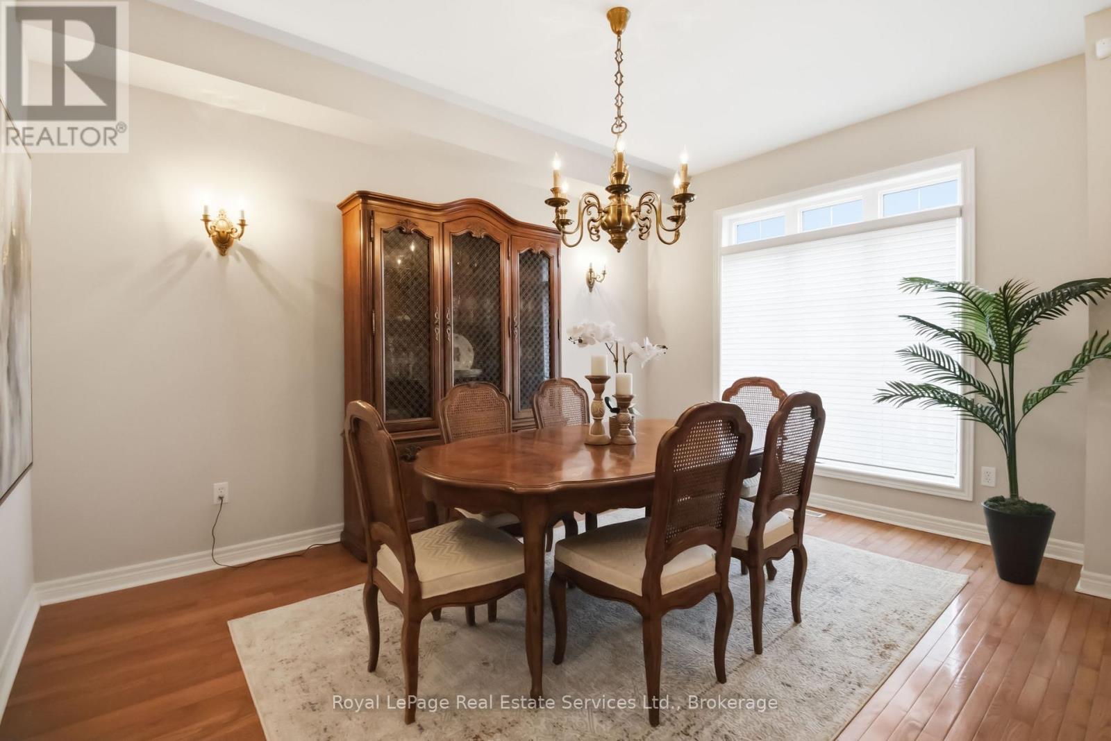 32 - 1169 Dorval Drive, Oakville, Ontario  L6M 4V7 - Photo 9 - W12862698