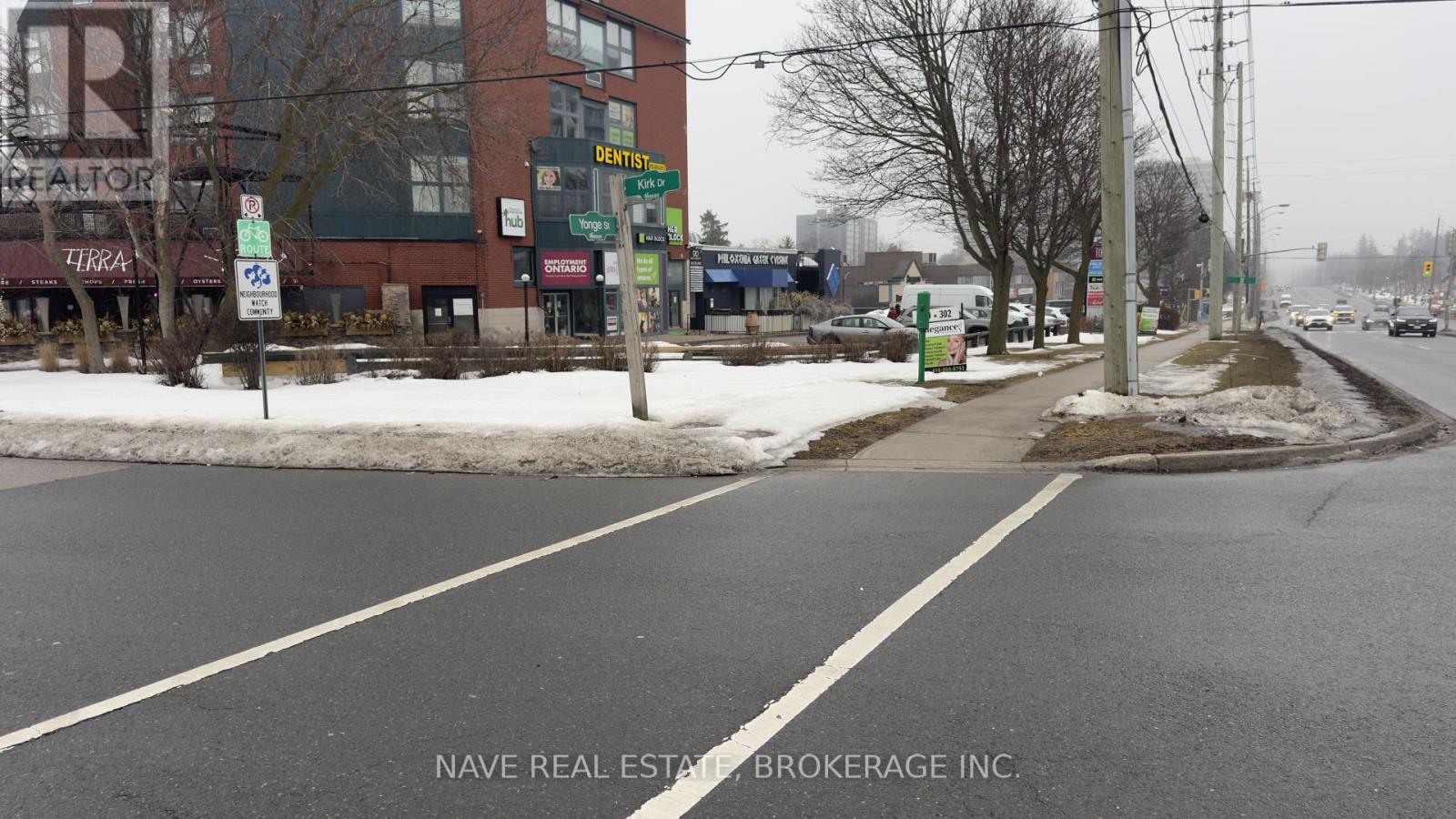 301 - 8199 YONGE STREET, Markham, Ontario