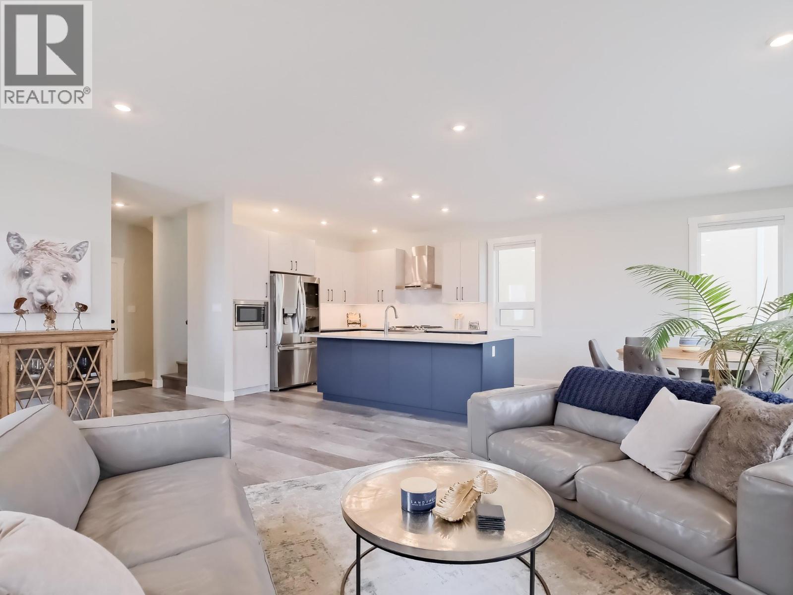 7016 Wren Drive, Osoyoos, British Columbia  V0H 1V5 - Photo 3 - 10378312