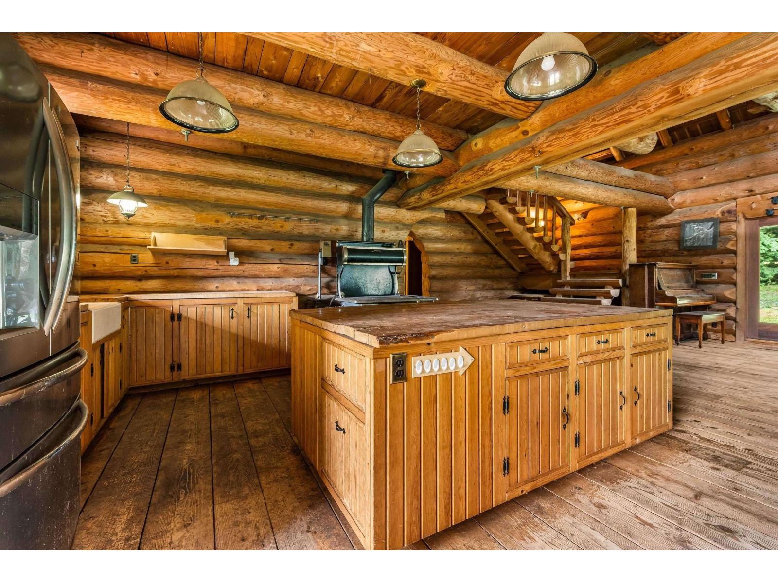 55270 Chilliwack Bench Fsr Road, Chilliwack River Valley, Chilliwack, British Columbia  V4Z 1B3 - Photo 6 - R3096091