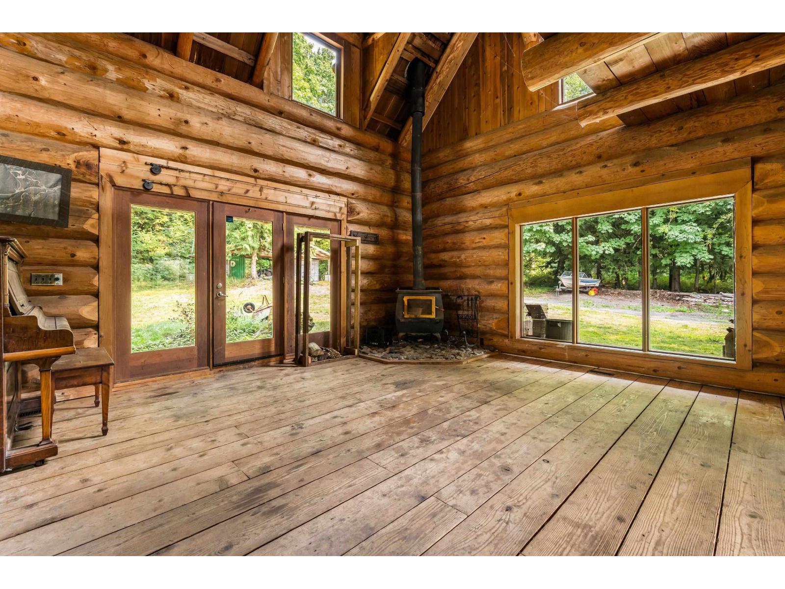 55270 Chilliwack Bench Fsr Road, Chilliwack River Valley, Chilliwack, British Columbia  V4Z 1B3 - Photo 3 - R3096091