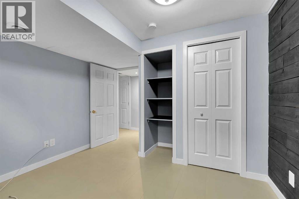 815 Woodpark Way Sw, Calgary, Alberta  T2W 2T9 - Photo 39 - A2288229