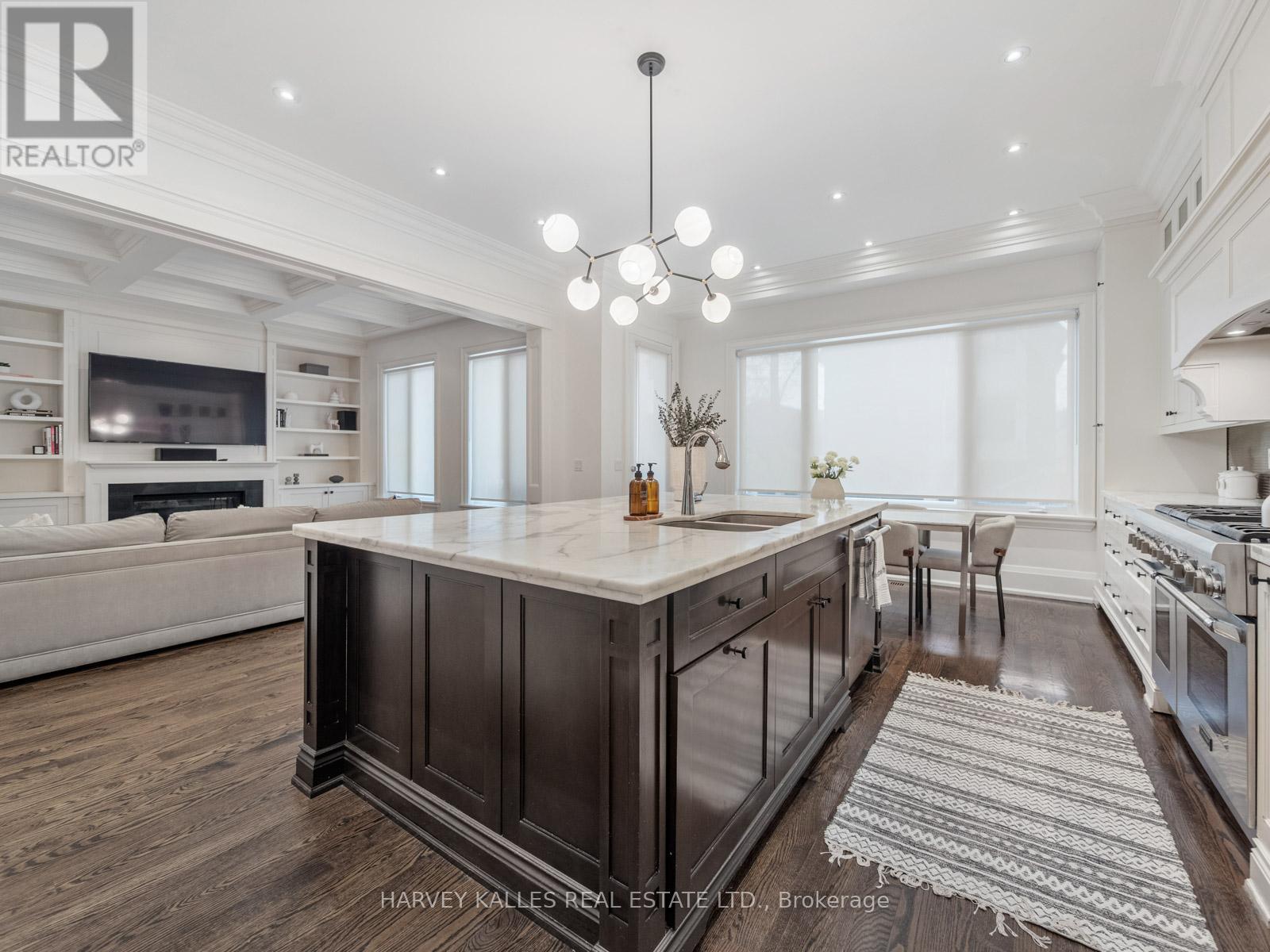 190 Carmichael Avenue, Toronto, Ontario  M5M 2X3 - Photo 15 - C12861012