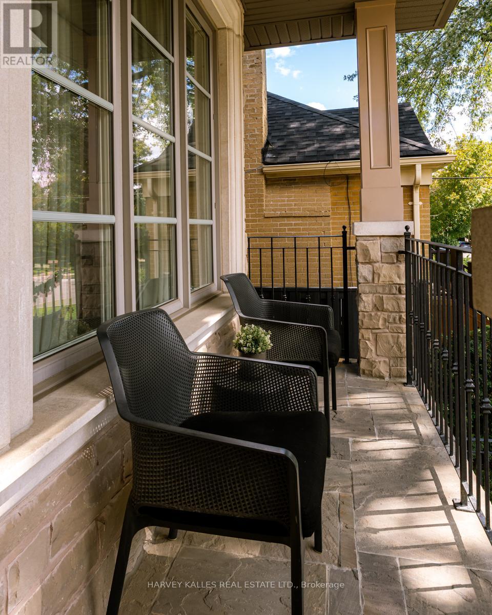 190 Carmichael Avenue, Toronto, Ontario  M5M 2X3 - Photo 2 - C12861012