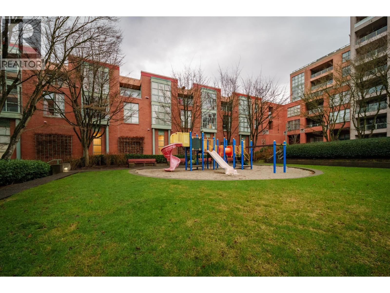 302 518 W 14th Avenue, Vancouver, British Columbia  V5Z 4N5 - Photo 16 - R3097425