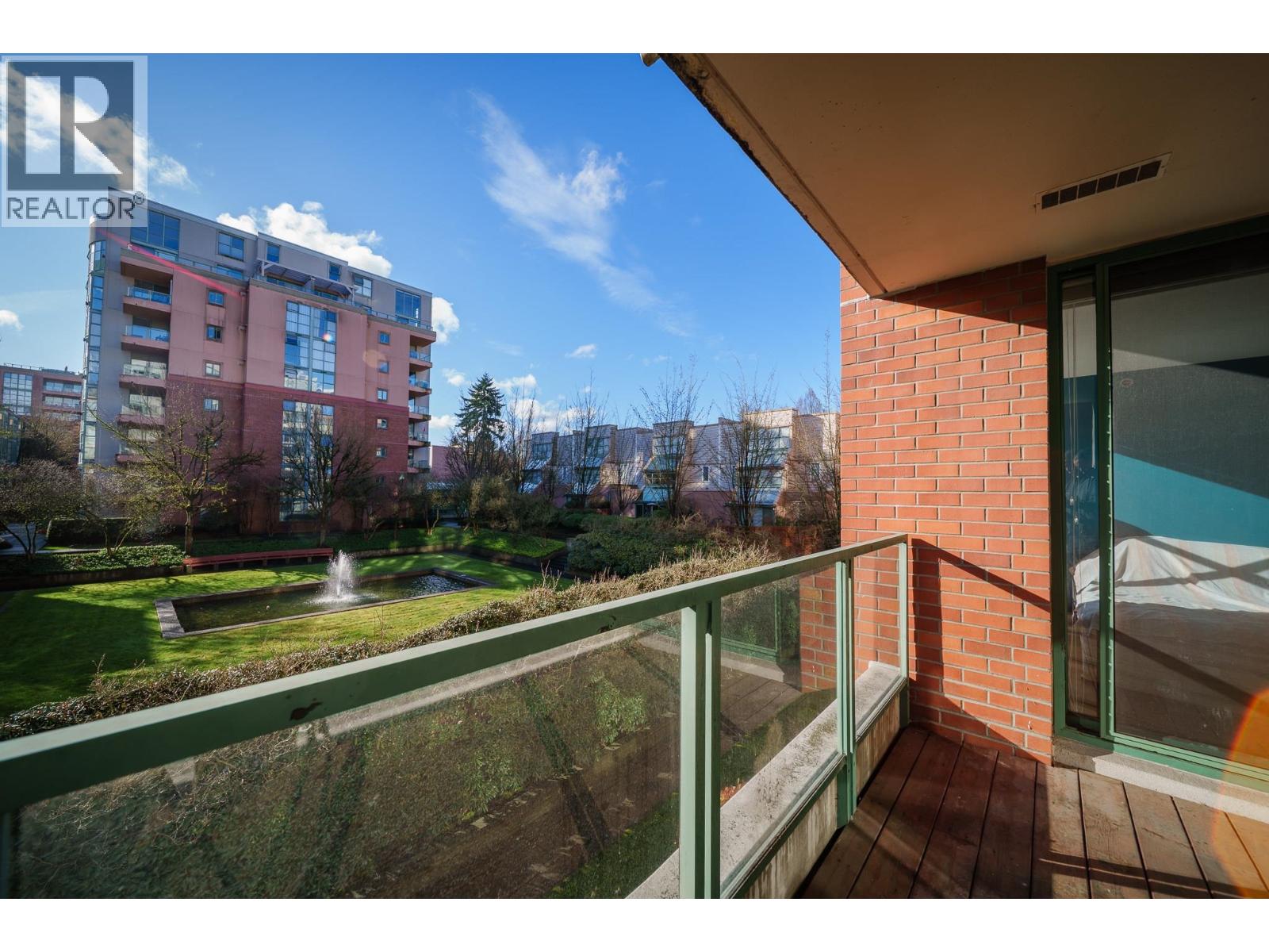 302 518 W 14th Avenue, Vancouver, British Columbia  V5Z 4N5 - Photo 6 - R3097425